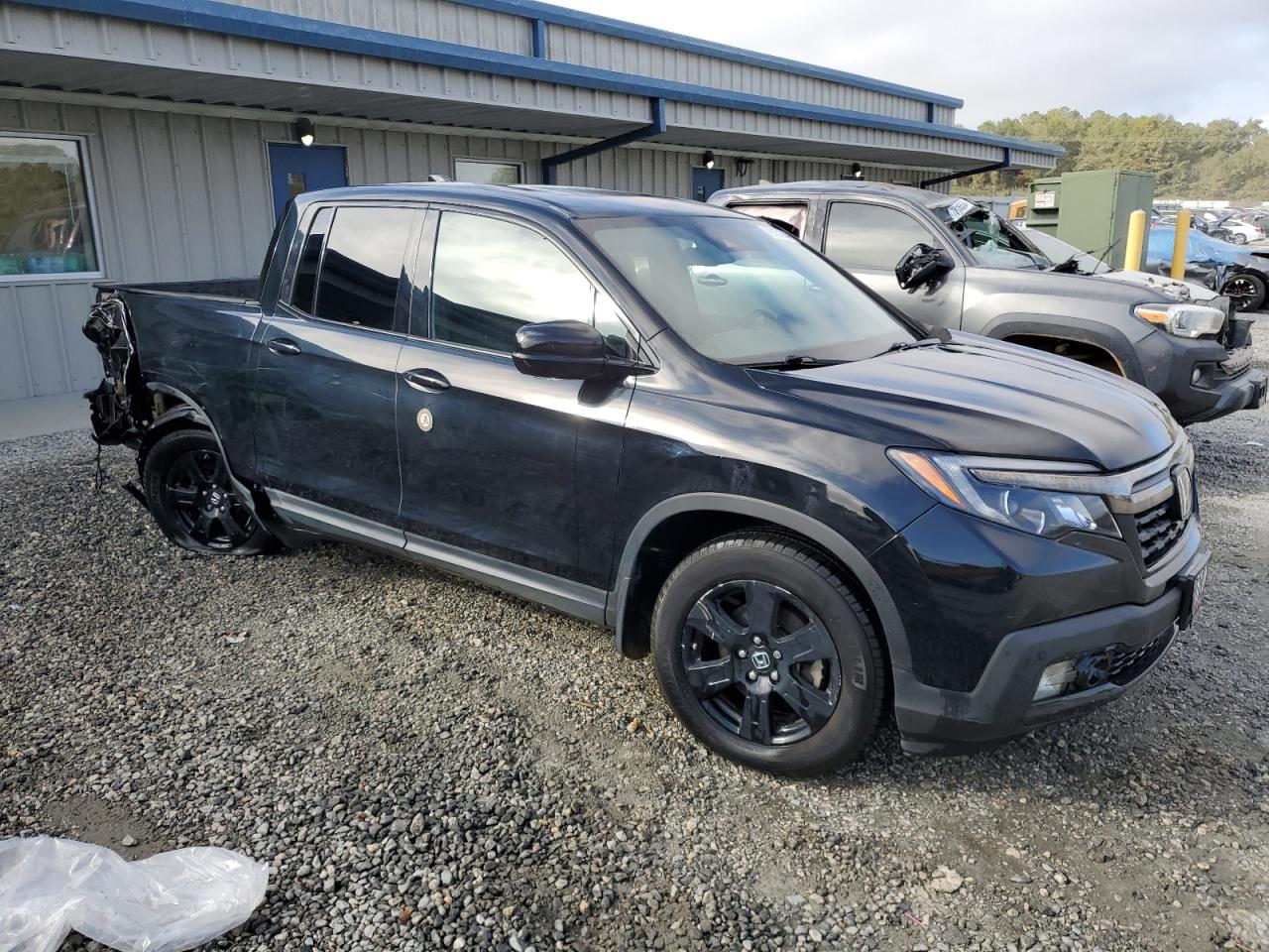 2018 Honda Ridgeline VIN 5FPYK3F87JB010451 Copart auction photo, rear end damage thumbnail 4