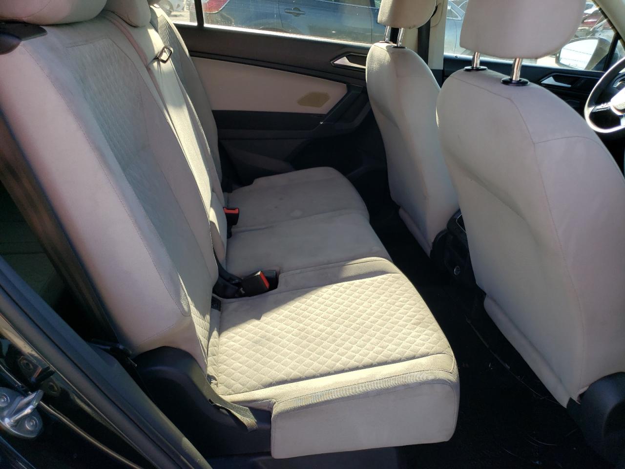2018 Volkswagen Tiguan VIN 3VV1B7AX3JM022433 Copart auction photo, front end damage thumbnail 11