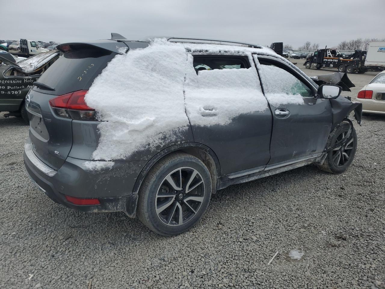2020 Nissan Rogue VIN 5N1AT2MT7LC737383 Copart auction photo, front end / burn damage thumbnail 3