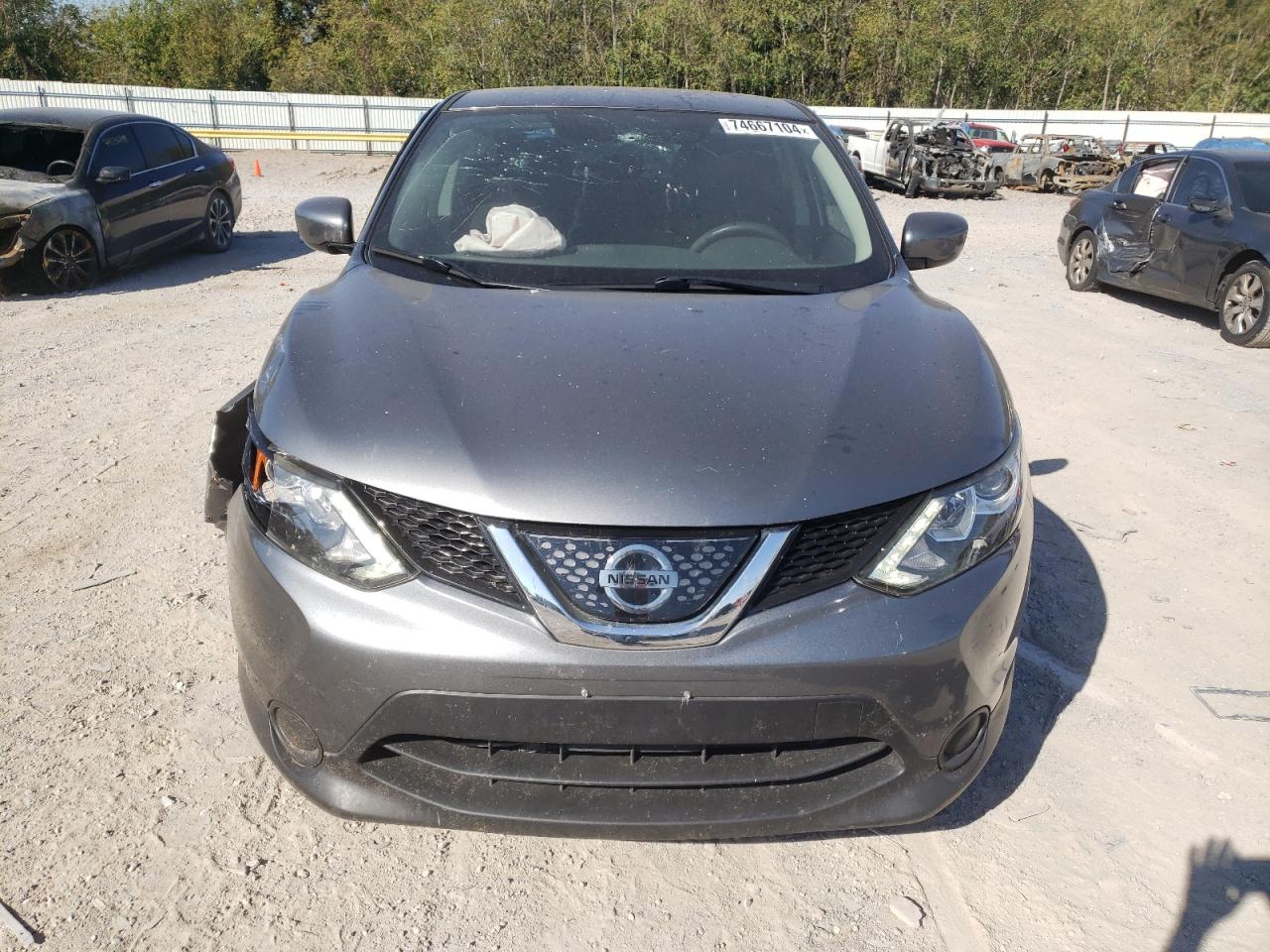 2018 Nissan Rogue VIN JN1BJ1CP5JW153138 Copart auction photo, side / front end damage thumbnail 5