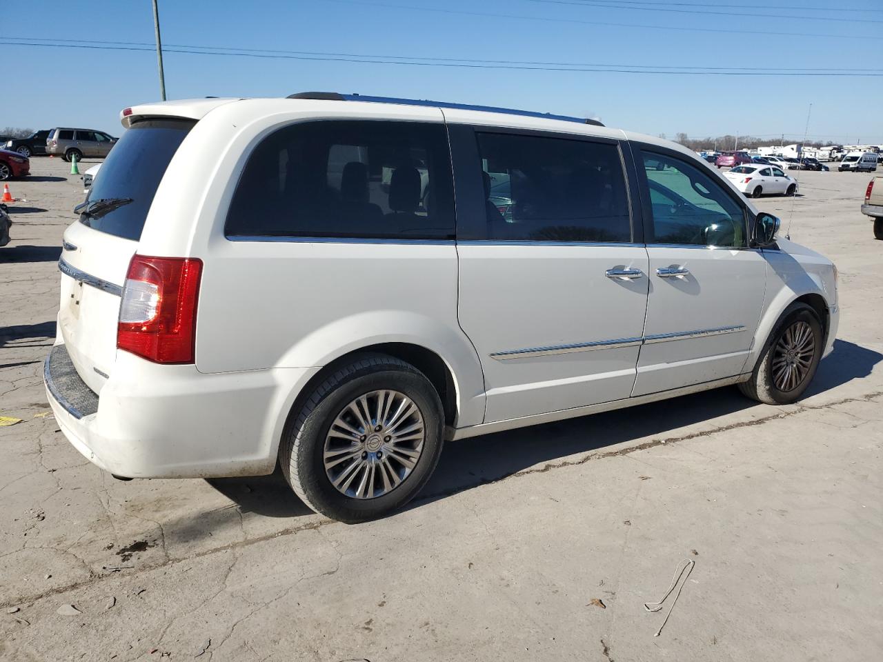 2011 Chrysler Town & Country VIN 2A4RR6DGXBR614371 Copart auction photo, side damage thumbnail 3