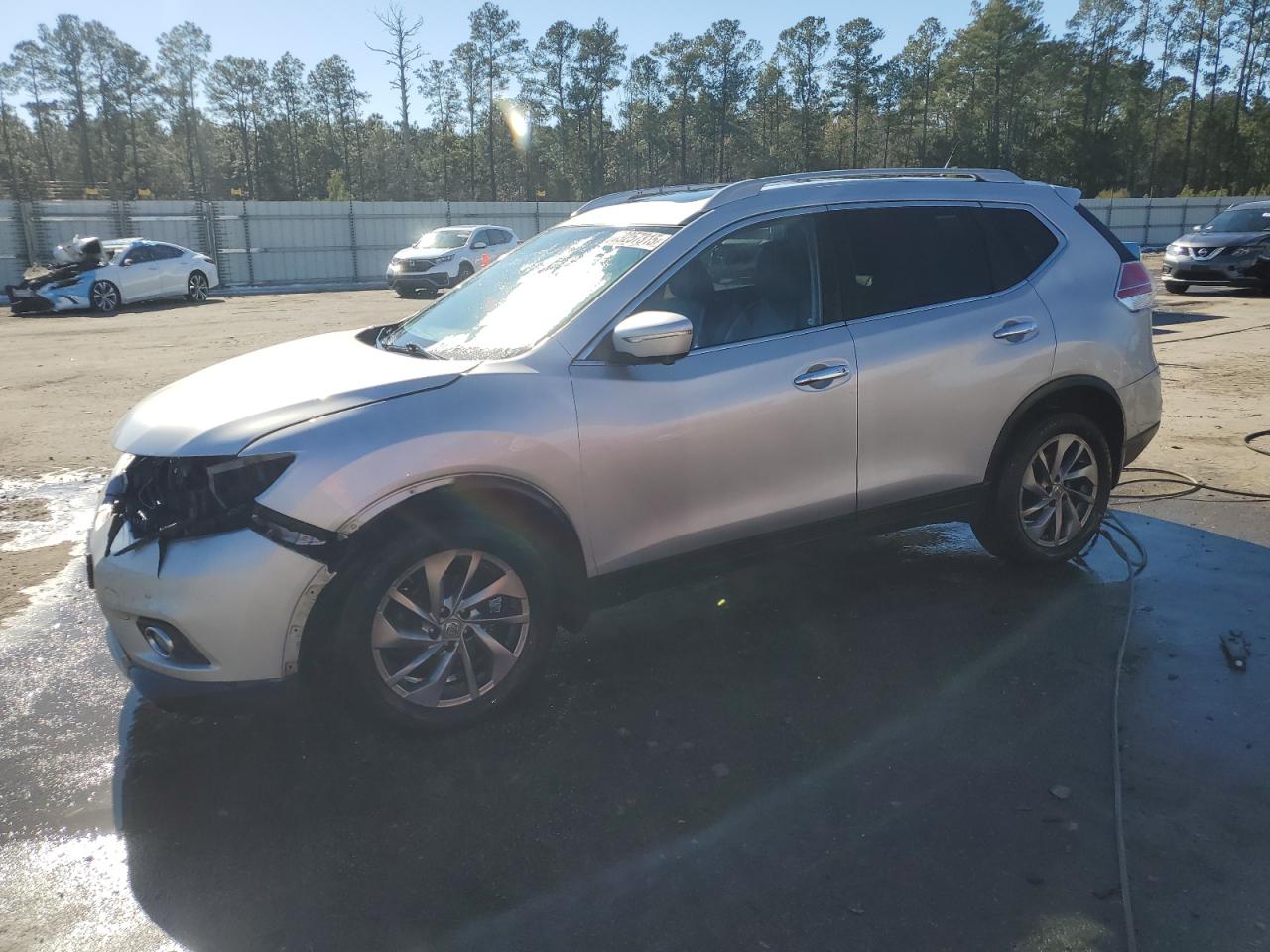 2015 Nissan Rogue VIN 5N1AT2MV0FC889673