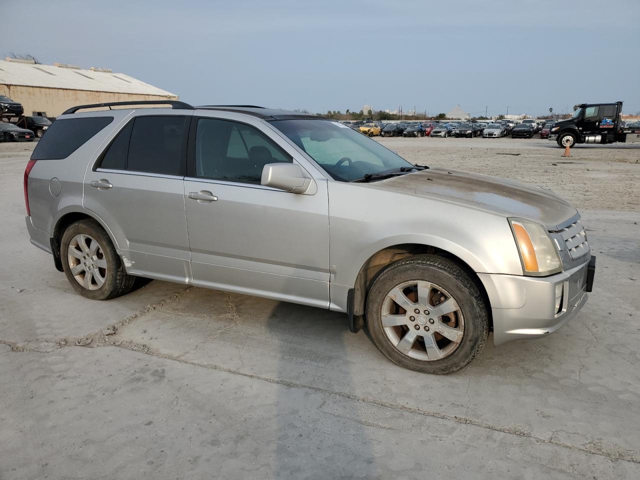 2006 Cadillac SRX VIN 1GYEE637760214148 Copart auction photo, mechanical / minor dent/scratches damage thumbnail 4