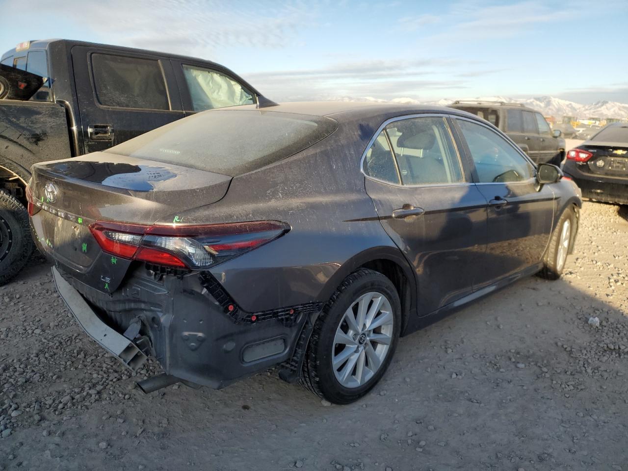 2022 Toyota Camry VIN 4T1C11AK9NU717346 Copart auction photo, front end / rear end damage thumbnail 3