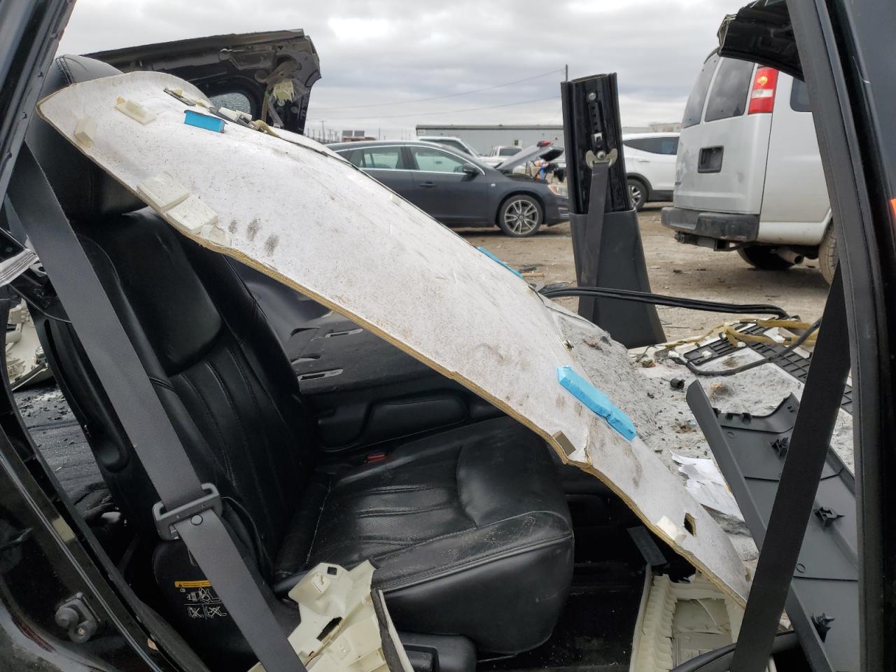 2013 Infiniti JX VIN 5N1AL0MM8DC319607 Copart auction photo, vandalism / stripped damage thumbnail 11