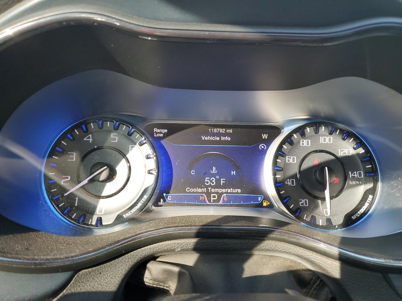2015 Chrysler 200 VIN 1C3CCCBG7FN668605 Copart auction photo, front end damage thumbnail 9