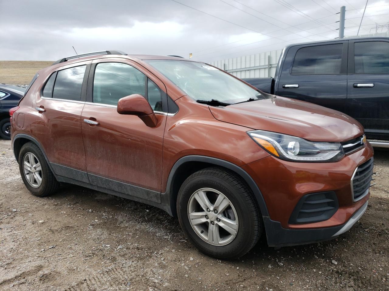 2019 Chevrolet Trax VIN 3GNCJLSB2KL264070 Copart auction photo, rear end / front end damage thumbnail 4