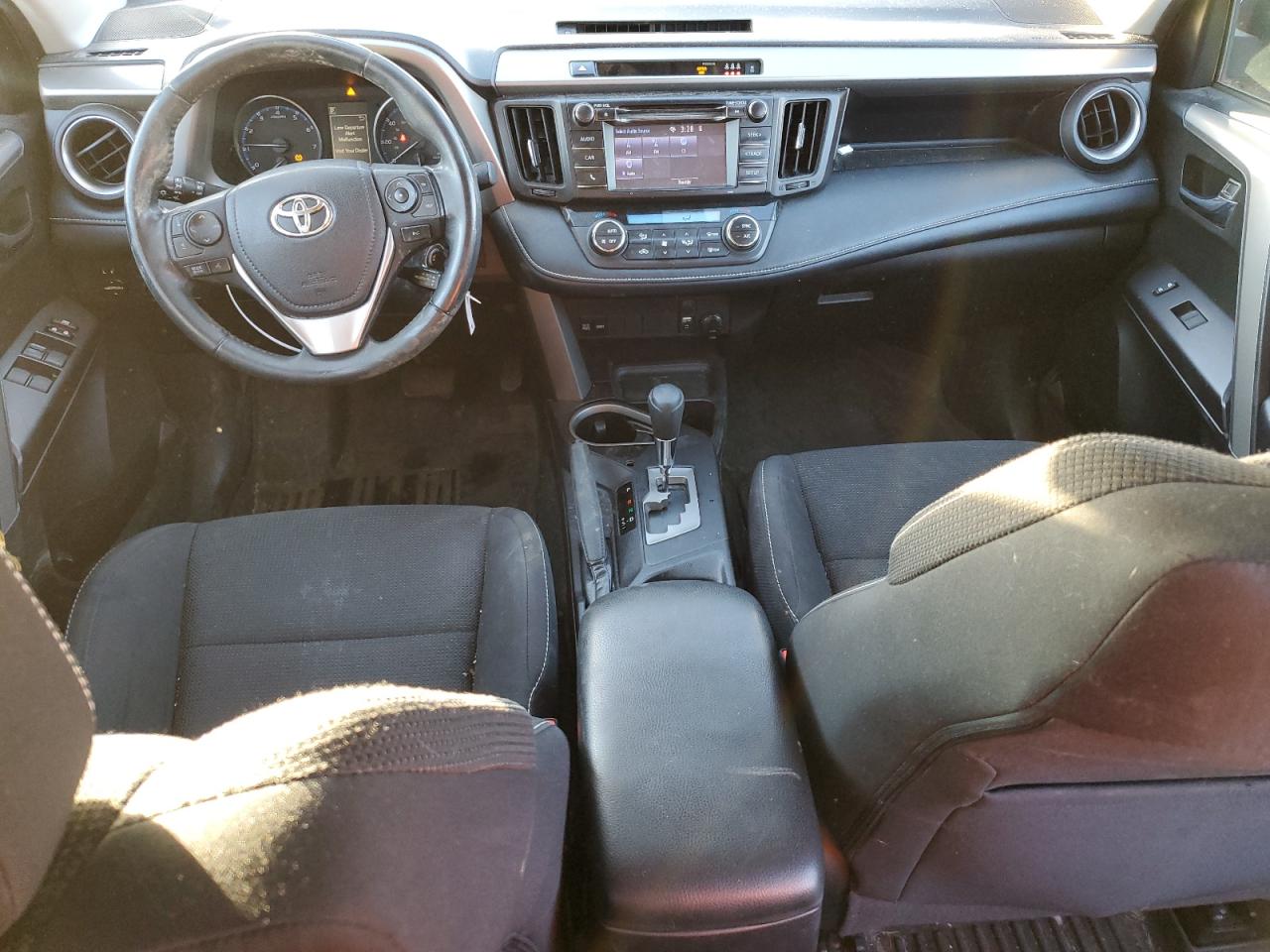 2018 Toyota RAV 4 VIN 2T3RFREV4JW811781 Copart auction photo, front end damage thumbnail 8