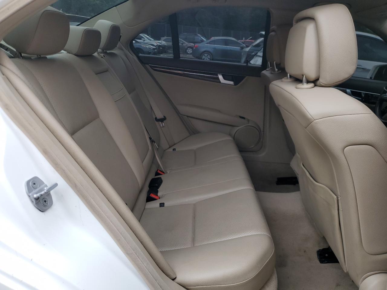 2013 Mercedes-Benz C-klasse VIN WDDGF8AB3DR249086 Copart auction photo, mechanical damage thumbnail 10