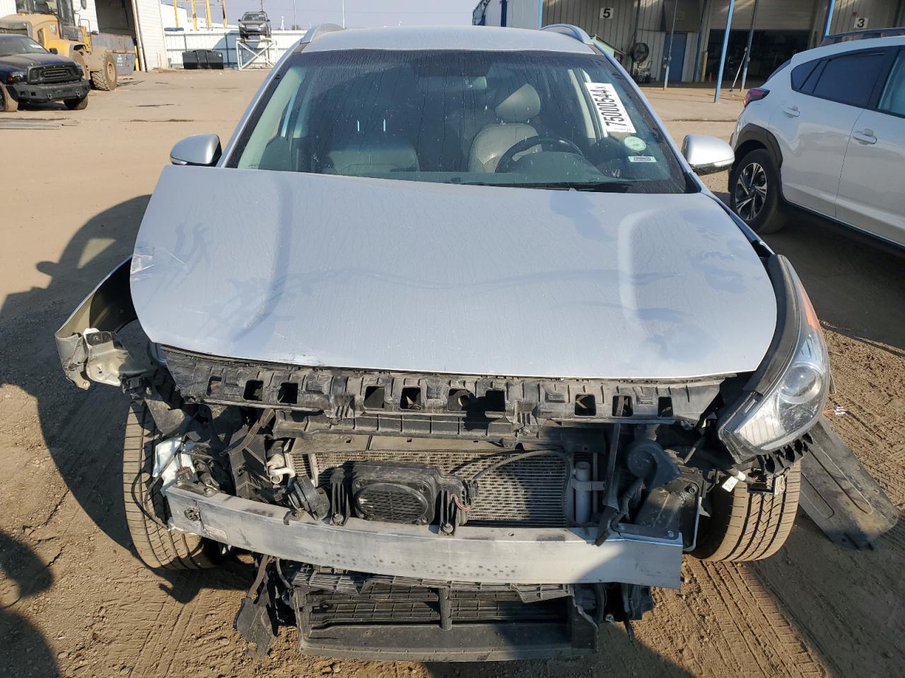 2019 KIA Niro VIN KNDCC3LC2K5231838 Copart auction photo, front end damage thumbnail 5