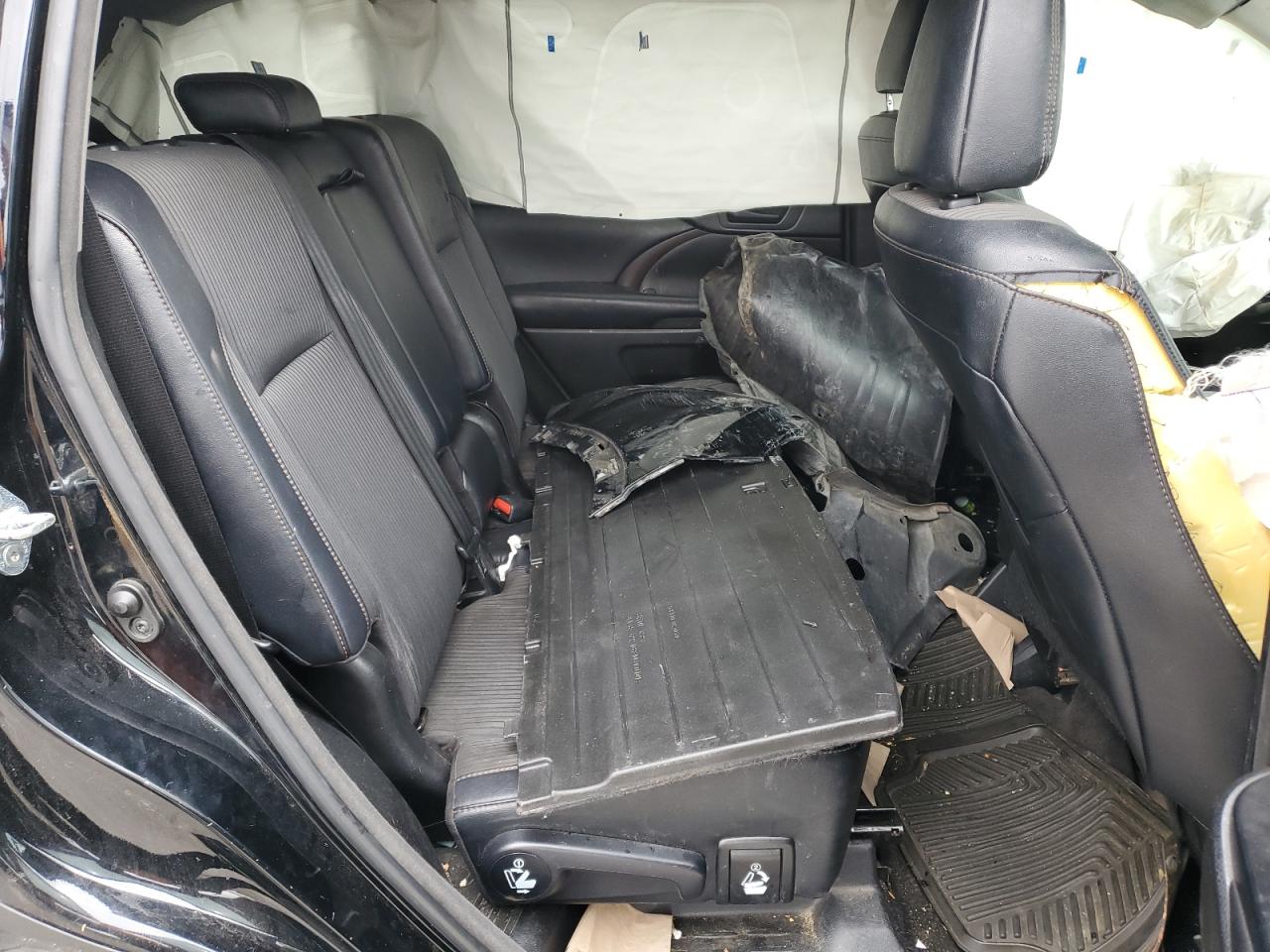 2018 Toyota Highlander VIN 5TDZZRFH4JS248250 Copart auction photo, front end damage thumbnail 11