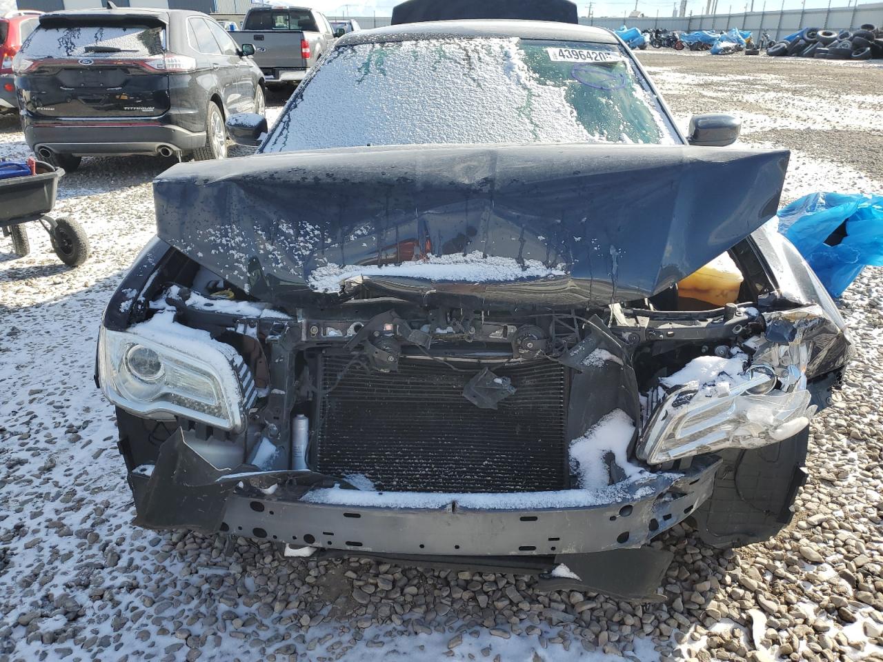2015 Chrysler 300 VIN 2C3CCAAG8FH786614 Copart auction photo, front end damage thumbnail 5