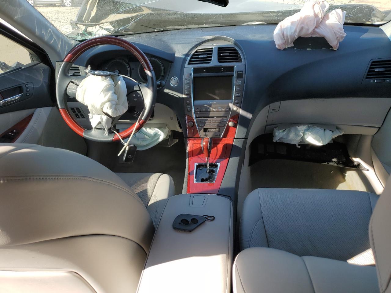 2008 Lexus ES VIN JTHBJ46G682184103 Copart auction photo, front end / undercarriage damage thumbnail 8