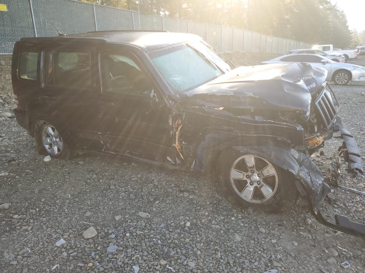 2012 Jeep Liberty (North America) VIN 1C4PJMAK8CW198816 Copart auction photo, front end / side damage thumbnail 4