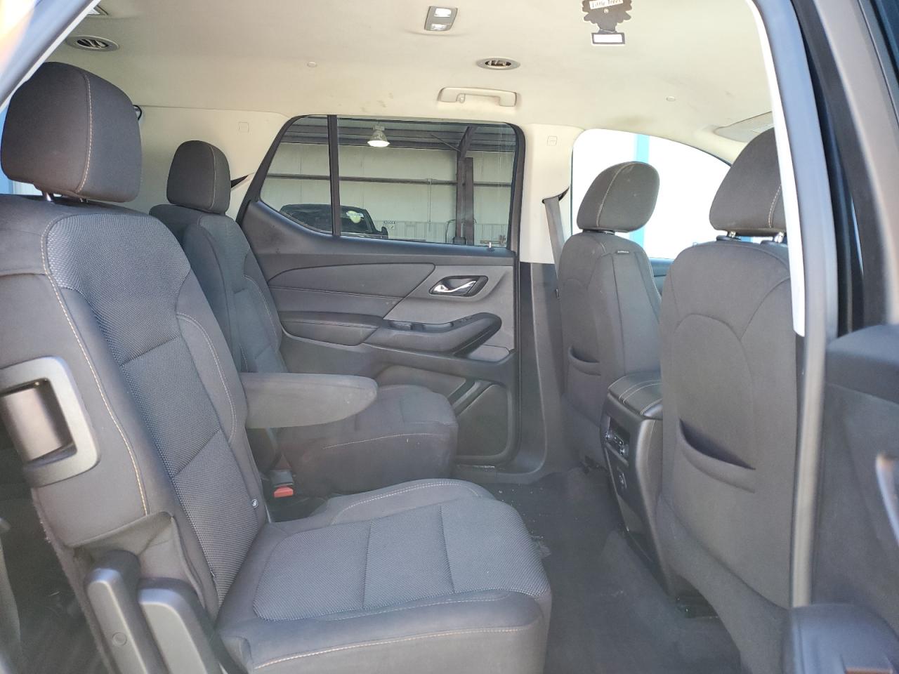 2020 Chevrolet Traverse VIN 1GNEVGKW3LJ328049 Copart auction photo, side / front end damage thumbnail 11