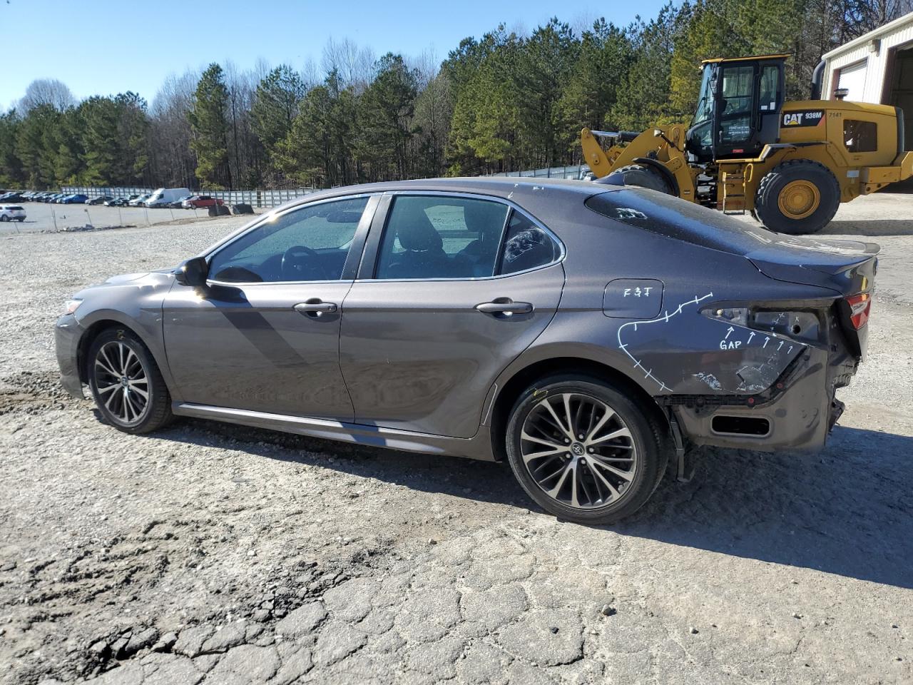 2019 Toyota Camry VIN 4T1B11HK1KU166780 Copart auction photo, rear end damage thumbnail 2