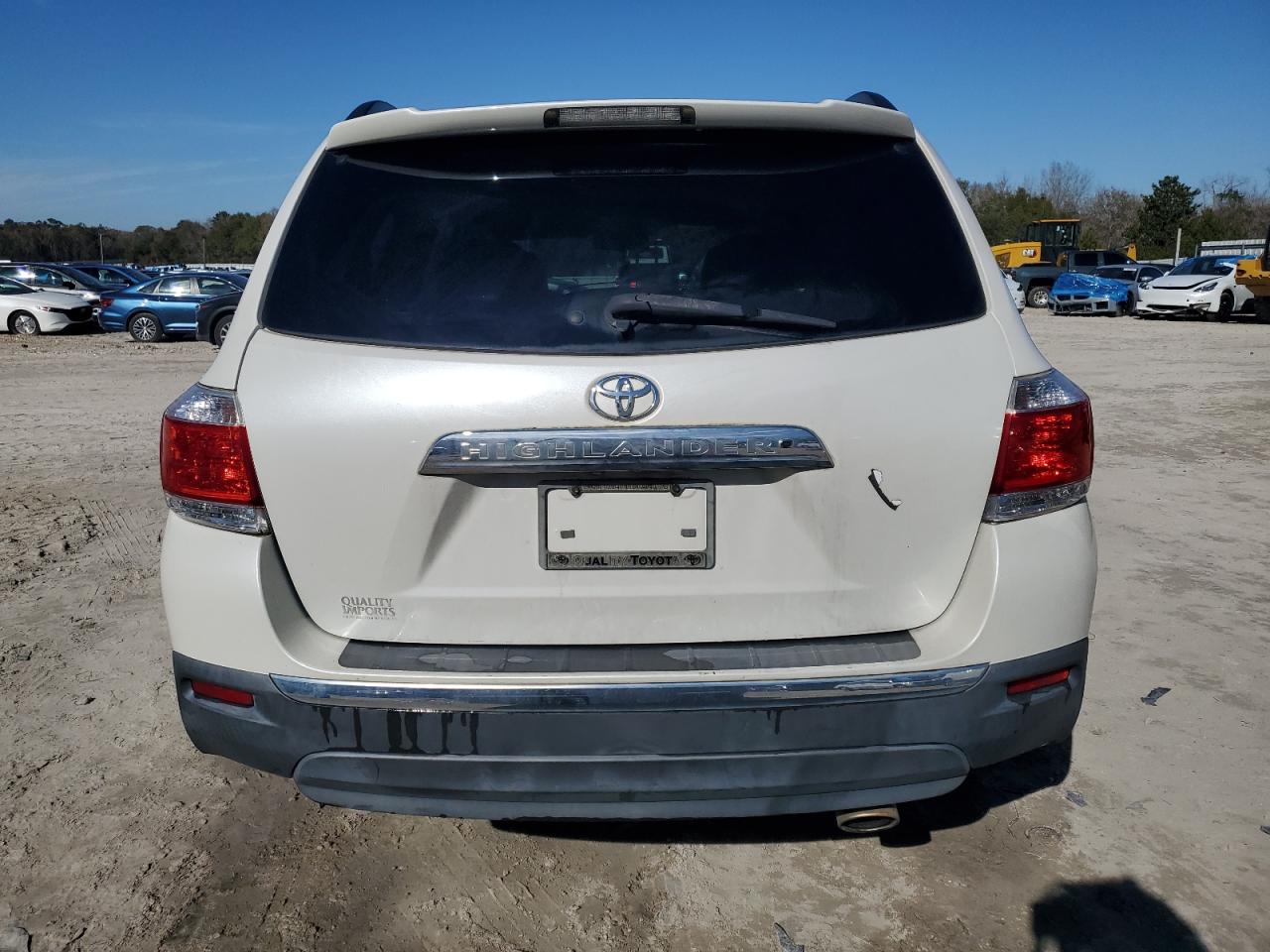 2011 Toyota Highlander VIN 5TDYK3EH4BS040420 Copart auction photo, front end damage thumbnail 6