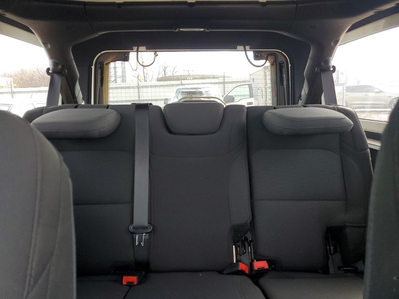2019 Jeep Wrangler VIN 1C4HJXDG4KW558398 Copart auction photo, front end damage thumbnail 10