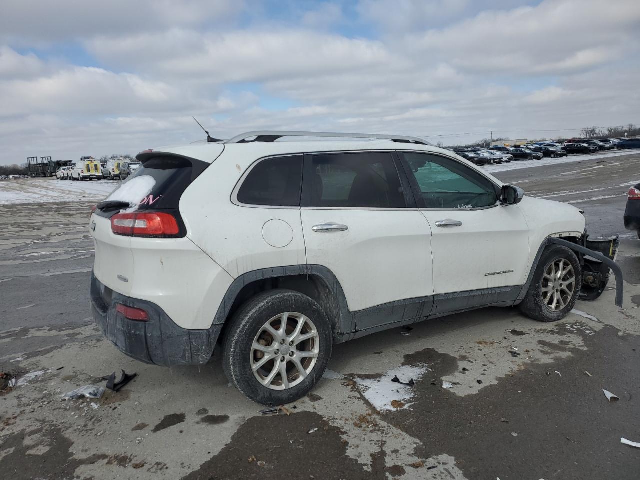 2016 Jeep Grand Cherokee VIN 1C4PJLCB7GW113607 Copart auction photo, front end damage thumbnail 3