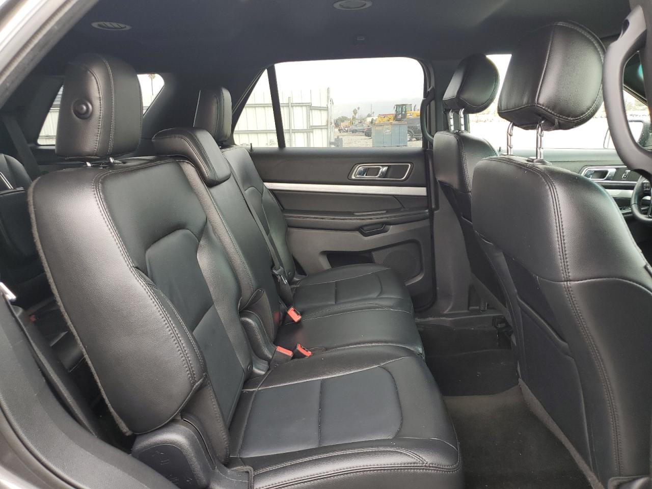 2017 Ford Explorer VIN 1FM5K7D88HGA43296 Copart auction photo, rear end / minor dent/scratches damage thumbnail 11