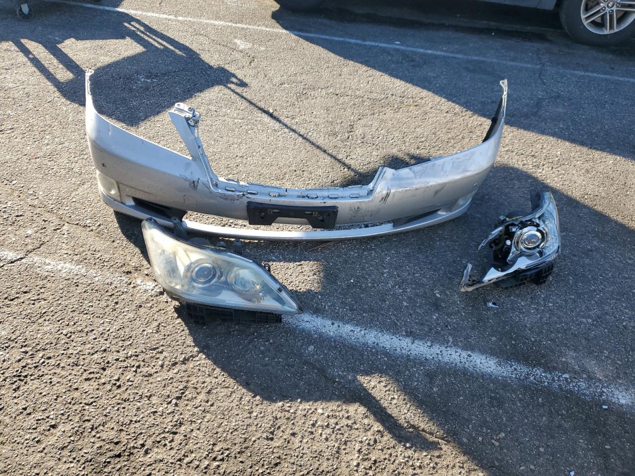 2011 Lexus ES VIN JTHBK1EG1B2470462 Copart auction photo, front end / minor dent/scratches damage thumbnail 12