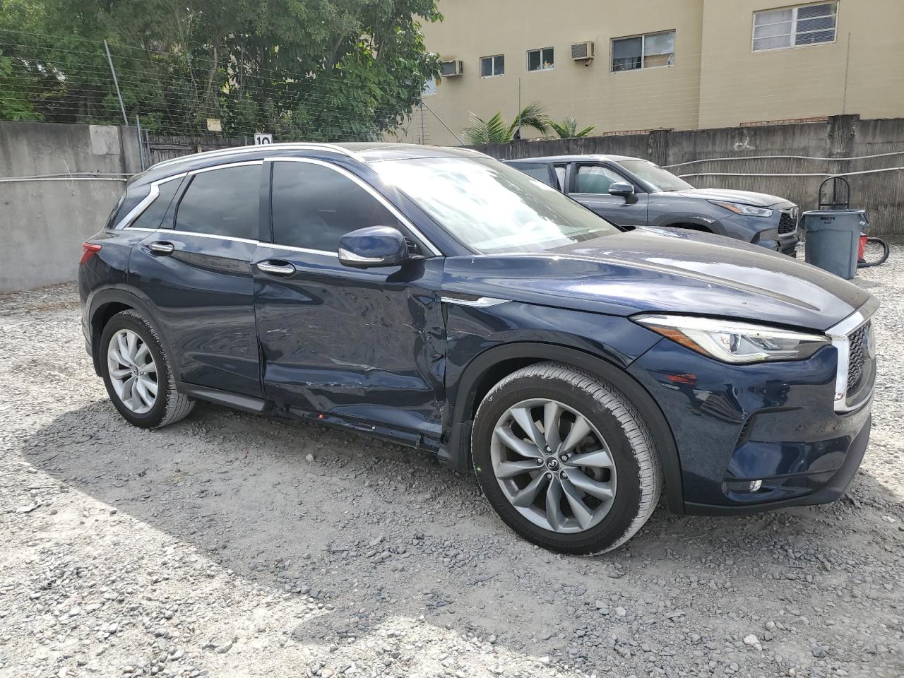 2019 Infiniti QX50 VIN 3PCAJ5M14KF128540 Copart auction photo, side damage thumbnail 4