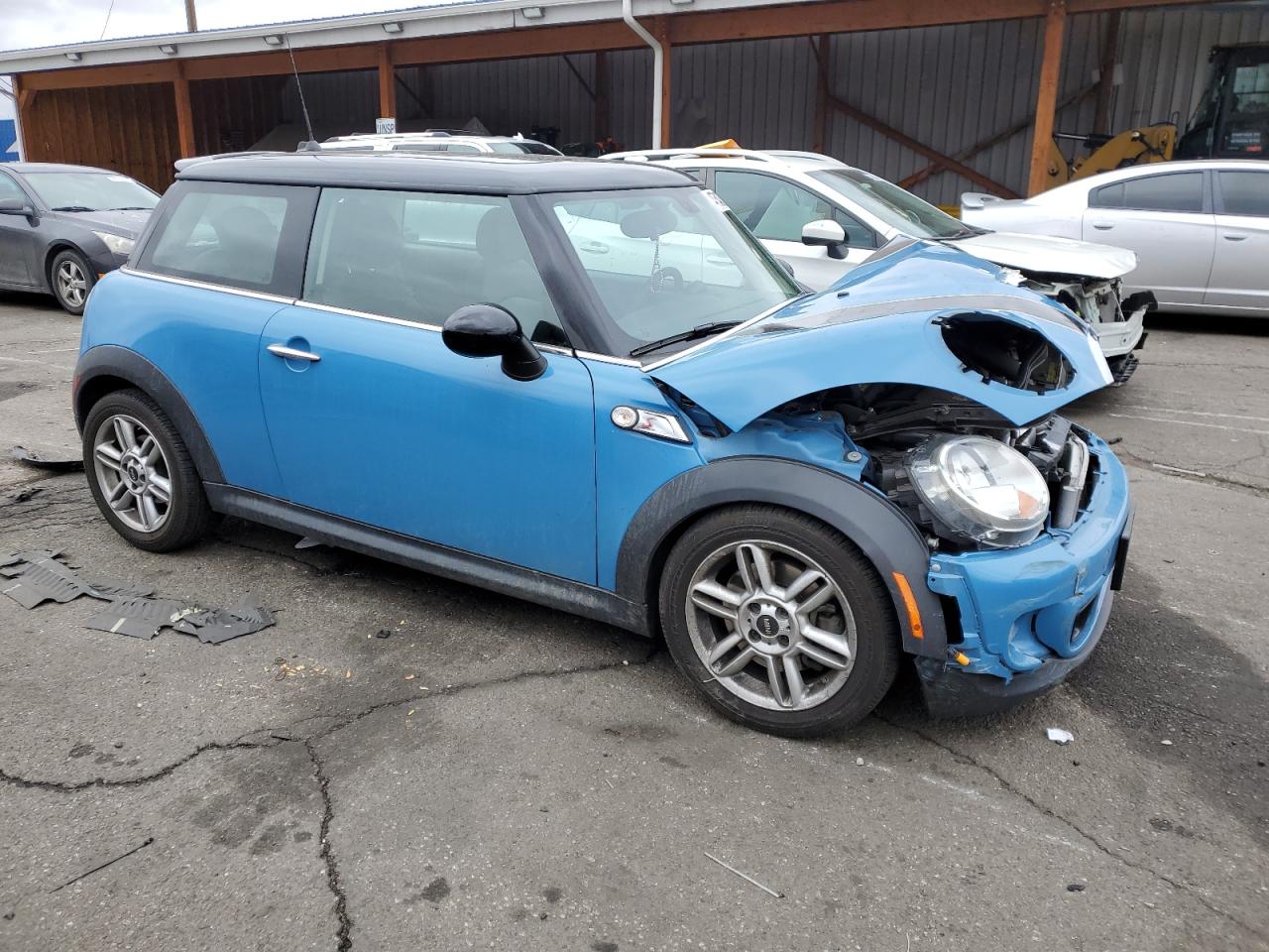 2013 MINI Cooper VIN WMWSV3C57DT394245 Copart auction photo, front end damage thumbnail 4