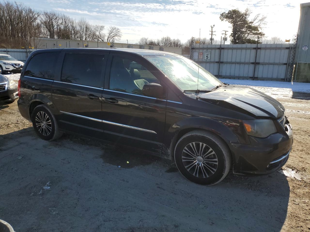 2014 Chrysler Town & Country VIN 2C4RC1HG2ER228665 Copart auction photo, frame damage damage thumbnail 4