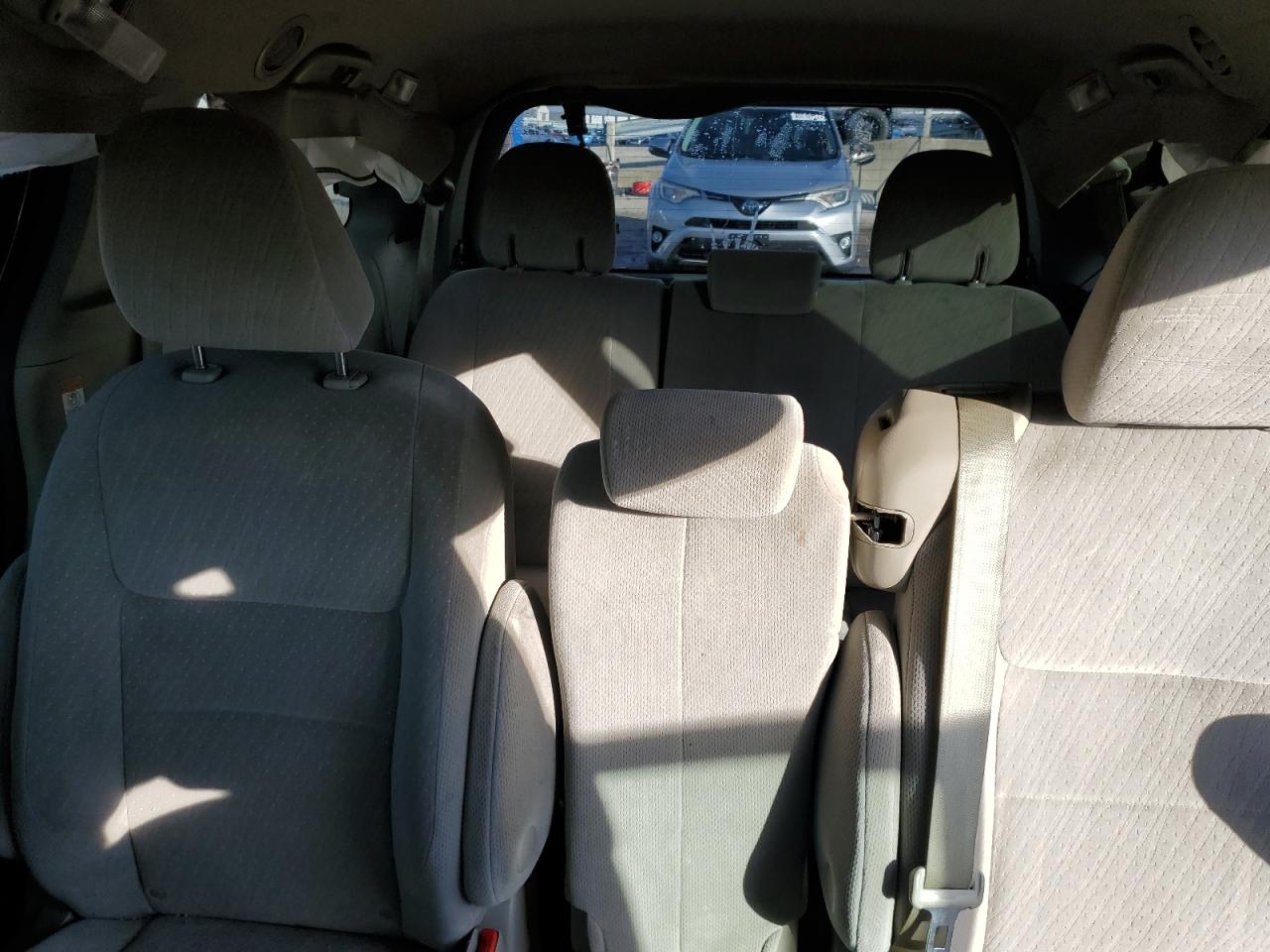 2017 Toyota Sienna VIN 5TDKZ3DC6HS779272 Copart auction photo, front end damage thumbnail 10
