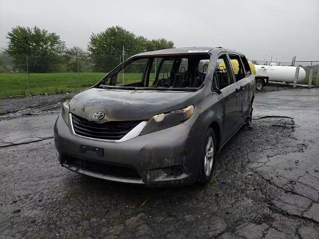 2011 Toyota Sienna VIN 5TDKK3DC6BS039748 Copart auction photo, burn / burn - engine damage thumbnail 12
