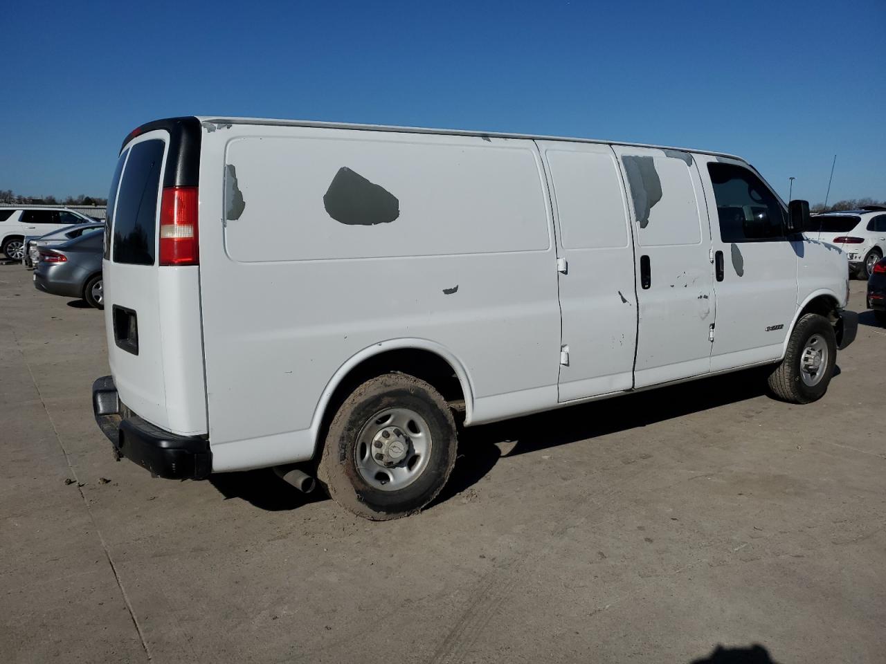 2006 Chevrolet Express VIN 1GCHG39UX61166406 Copart auction photo, side damage thumbnail 3