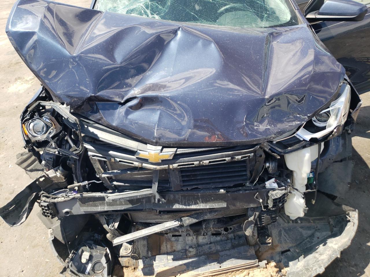 2019 Chevrolet Equinox VIN 3GNAXKEV6KL316404 Copart auction photo, front end damage thumbnail 13