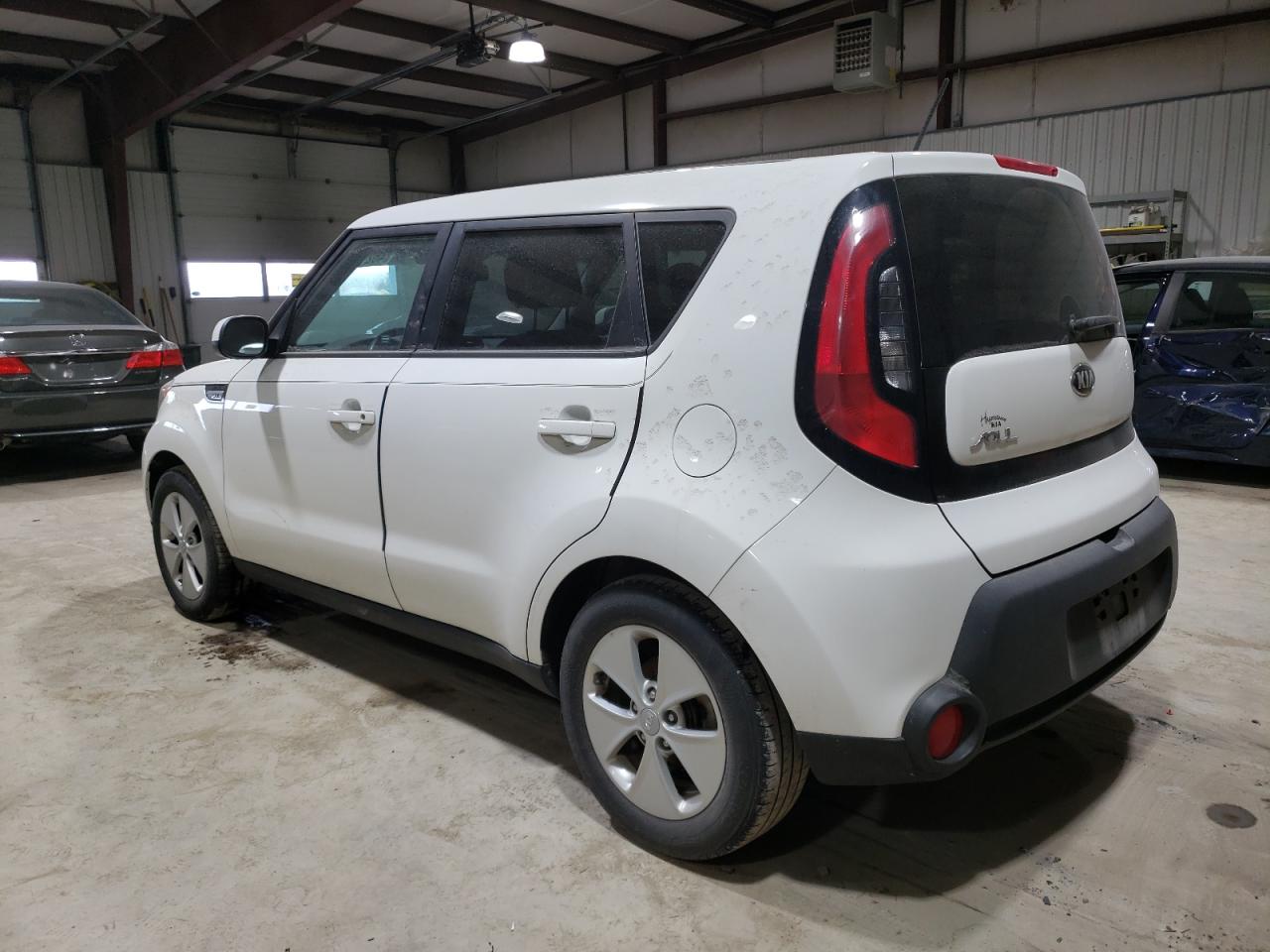 2016 KIA Soul VIN KNDJN2A23G7398226 Copart auction photo, all over damage thumbnail 2