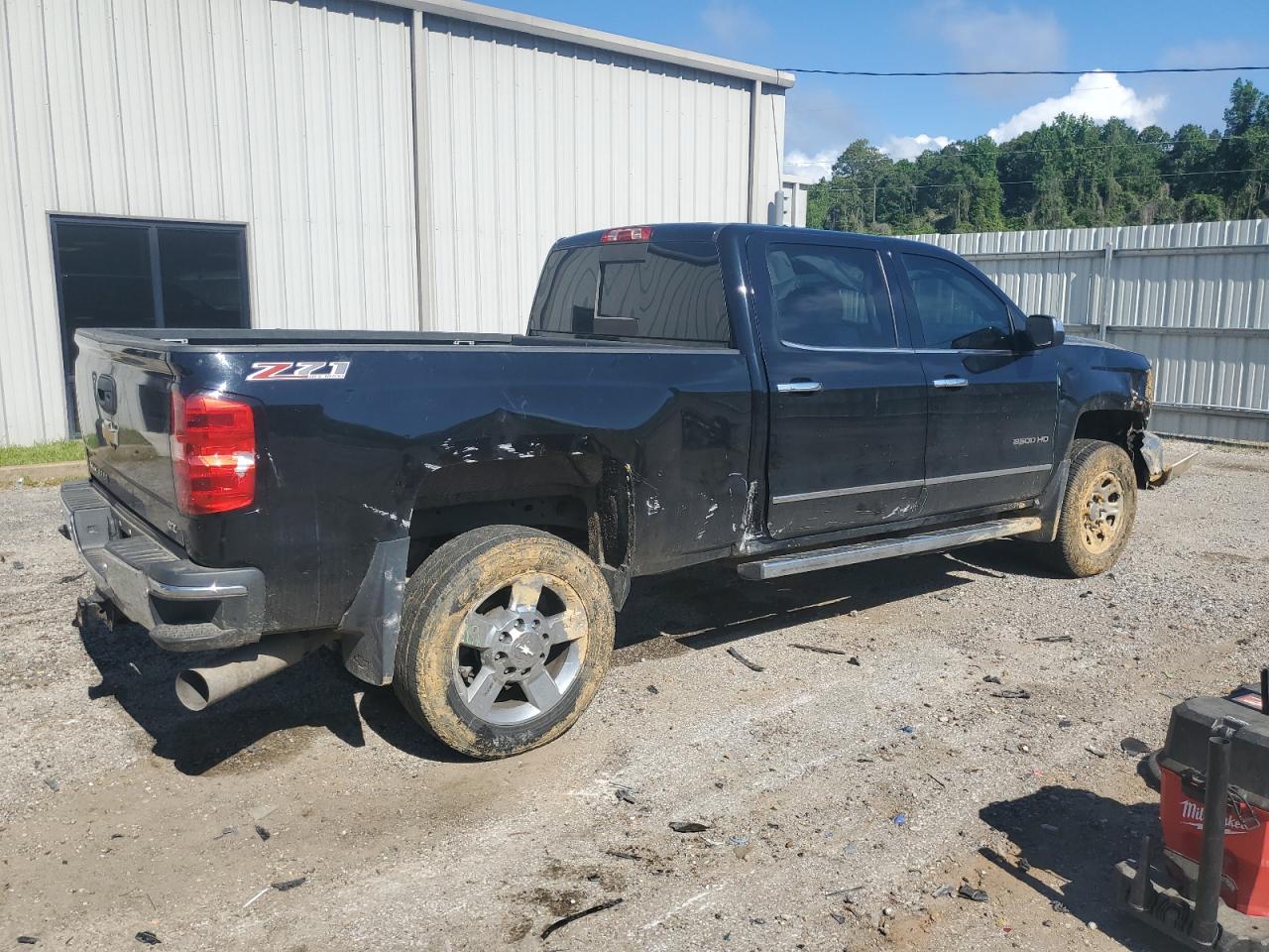 2015 Chevrolet Silverado VIN 1GC1KWE88FF500591 Copart auction photo, all over damage thumbnail 3