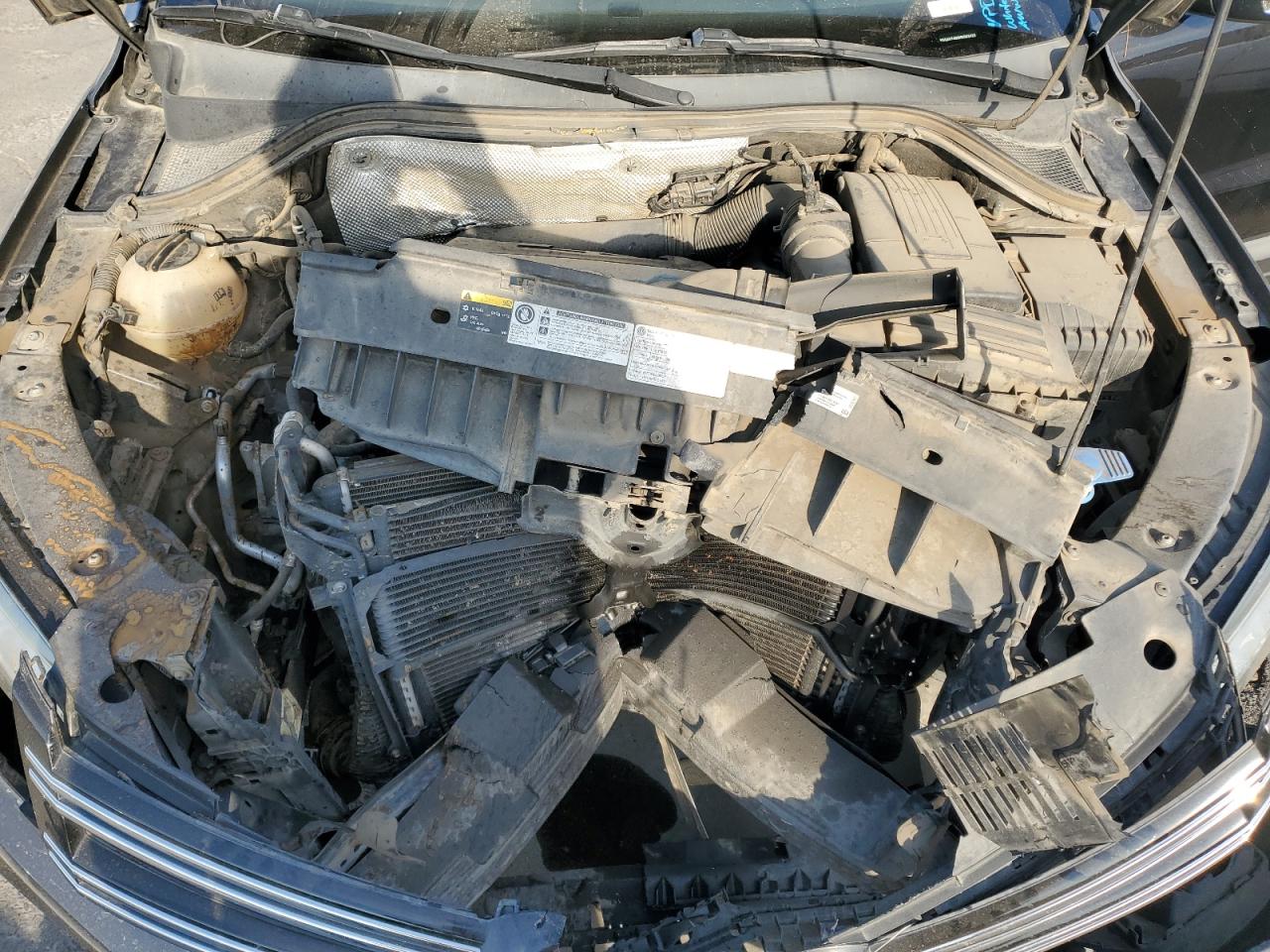 2017 Volkswagen Tiguan VIN WVGAV7AX0HK003423 Copart auction photo, front end damage thumbnail 13