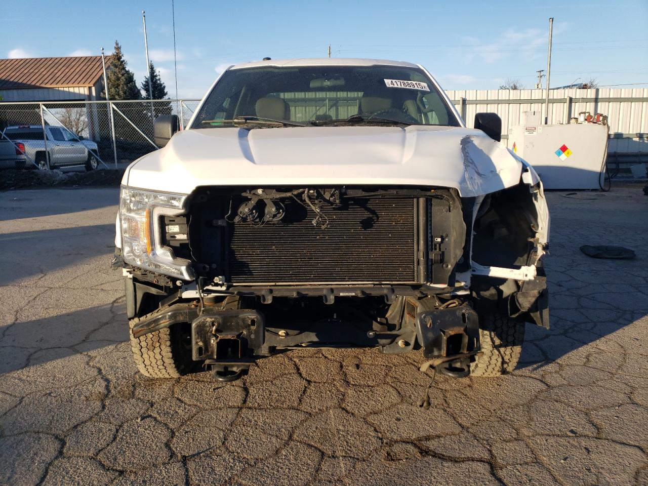 2018 Ford F-150 VIN 1FTFW1E53JFB60455 Copart auction photo, front end / side damage thumbnail 5