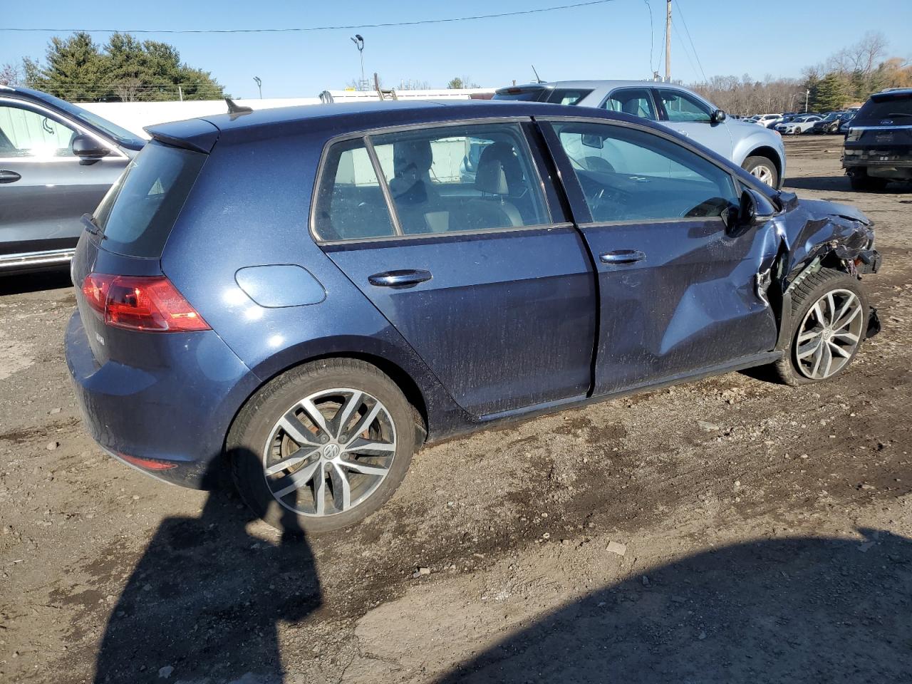 2015 Volkswagen Golf VIN 3VW217AU1FM015979 Copart auction photo, front end / side damage thumbnail 3