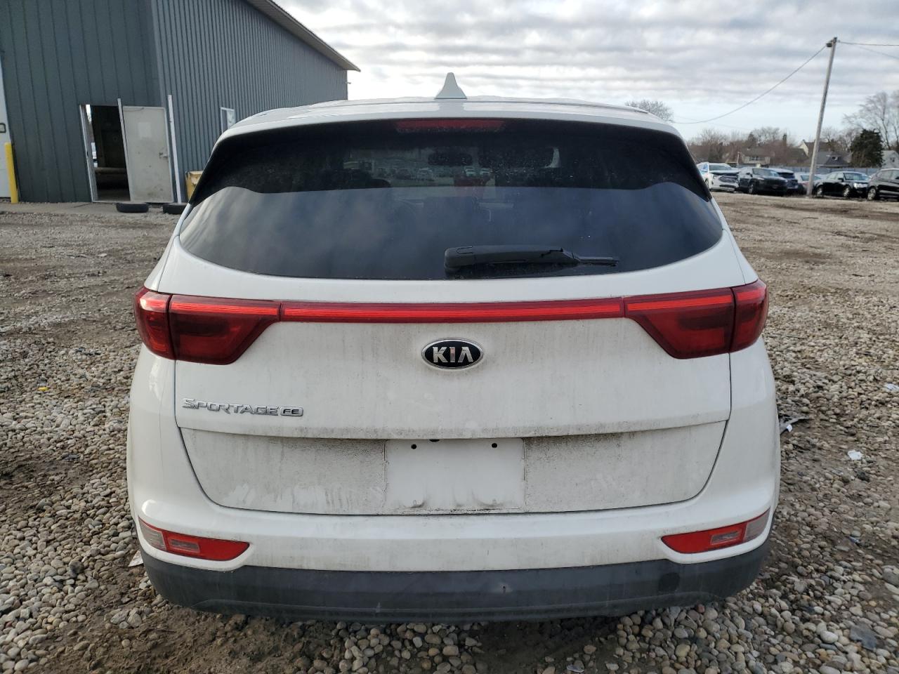 2017 KIA Sportage VIN KNDPM3AC4H7162763 Copart auction photo, vandalism damage thumbnail 6