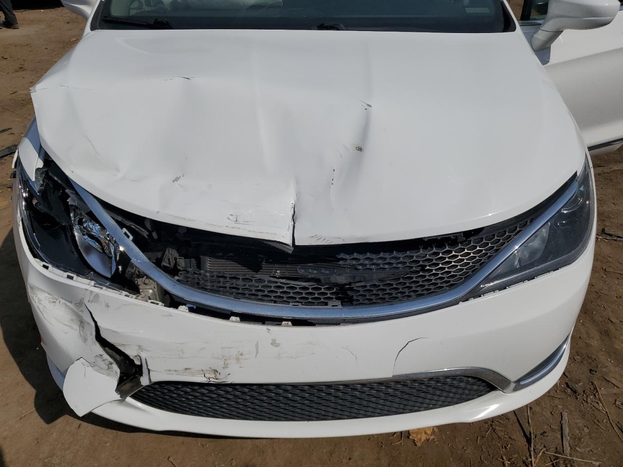 2018 Chrysler Pacifica VIN 2C4RC1EG5JR289524 Copart auction photo, front end damage thumbnail 14
