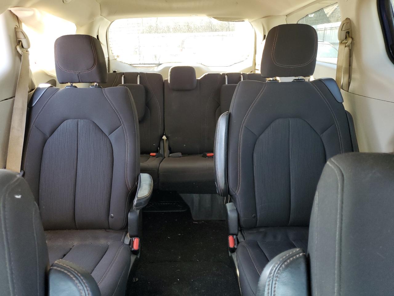 2018 Chrysler Pacifica VIN 2C4RC1FG9JR260638 Copart auction photo, side damage thumbnail 10