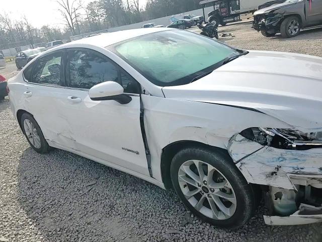 2019 Ford Fusion VIN 3FA6P0LU4KR181861 Copart auction photo, side / front end damage thumbnail 11