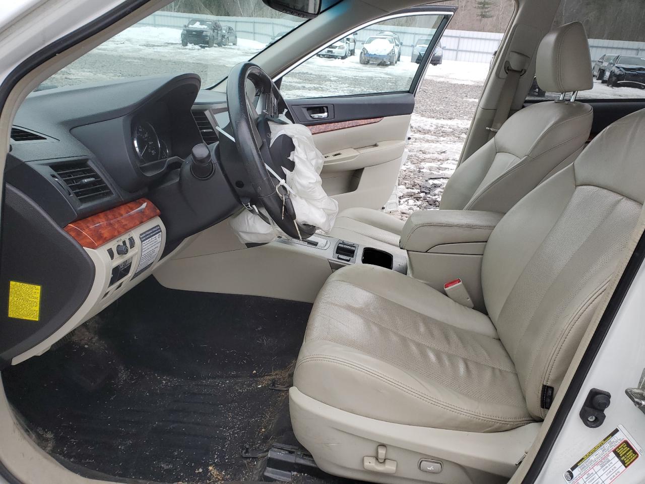 2011 Subaru Outback VIN 4S4BRDLC2B2390596 Copart auction photo, front end / side damage thumbnail 7