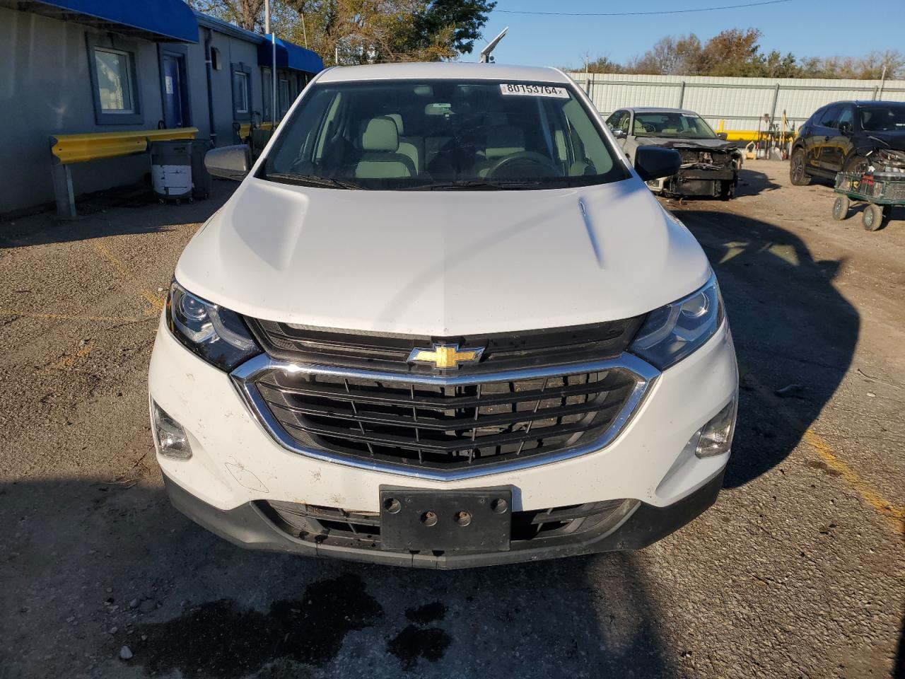 2018 Chevrolet Equinox VIN 2GNAXHEV6J6269526 Copart auction photo, side damage thumbnail 5