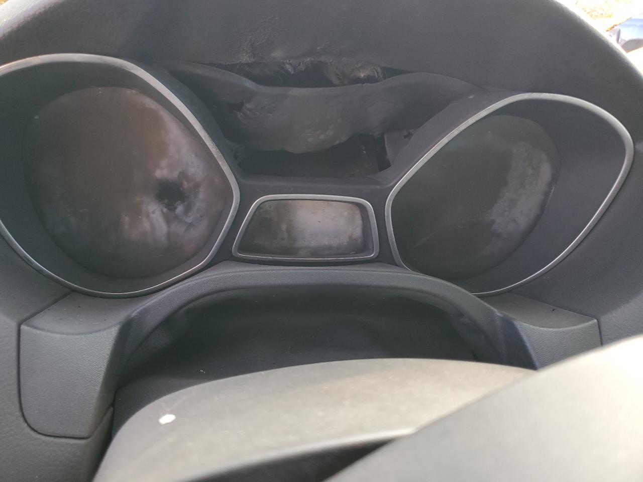 2016 Ford Focus VIN 1FADP3J28GL361215 Copart auction photo, burn - engine / front end damage thumbnail 9