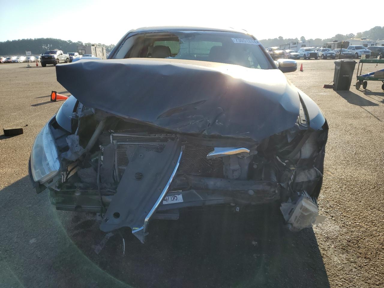 2014 Ford Taurus VIN 1FAHP2F83EG101240 Copart auction photo, front end / minor dent/scratches damage thumbnail 5
