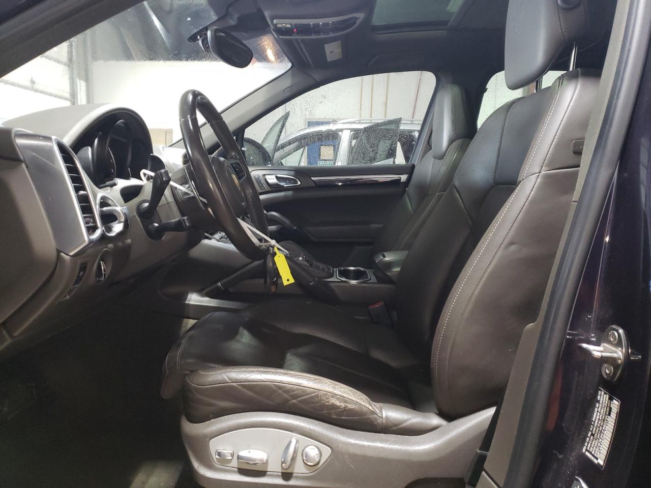 2017 Porsche Cayenne VIN WP1AA2A24HKA83184 Copart auction photo, side damage thumbnail 7