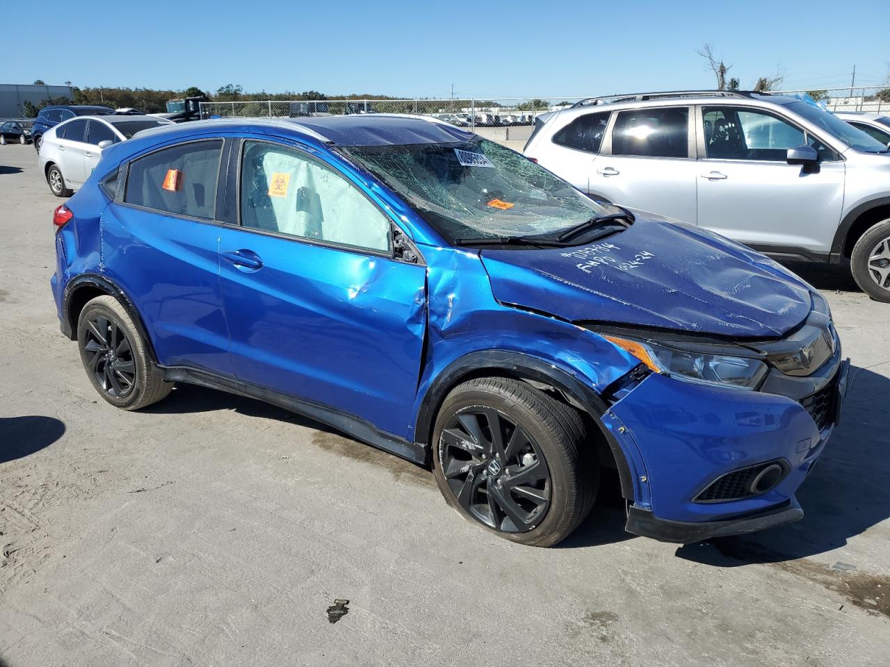 2022 Honda HR-V VIN 3CZRU6H17NM774952 Copart auction photo, rollover damage thumbnail 4