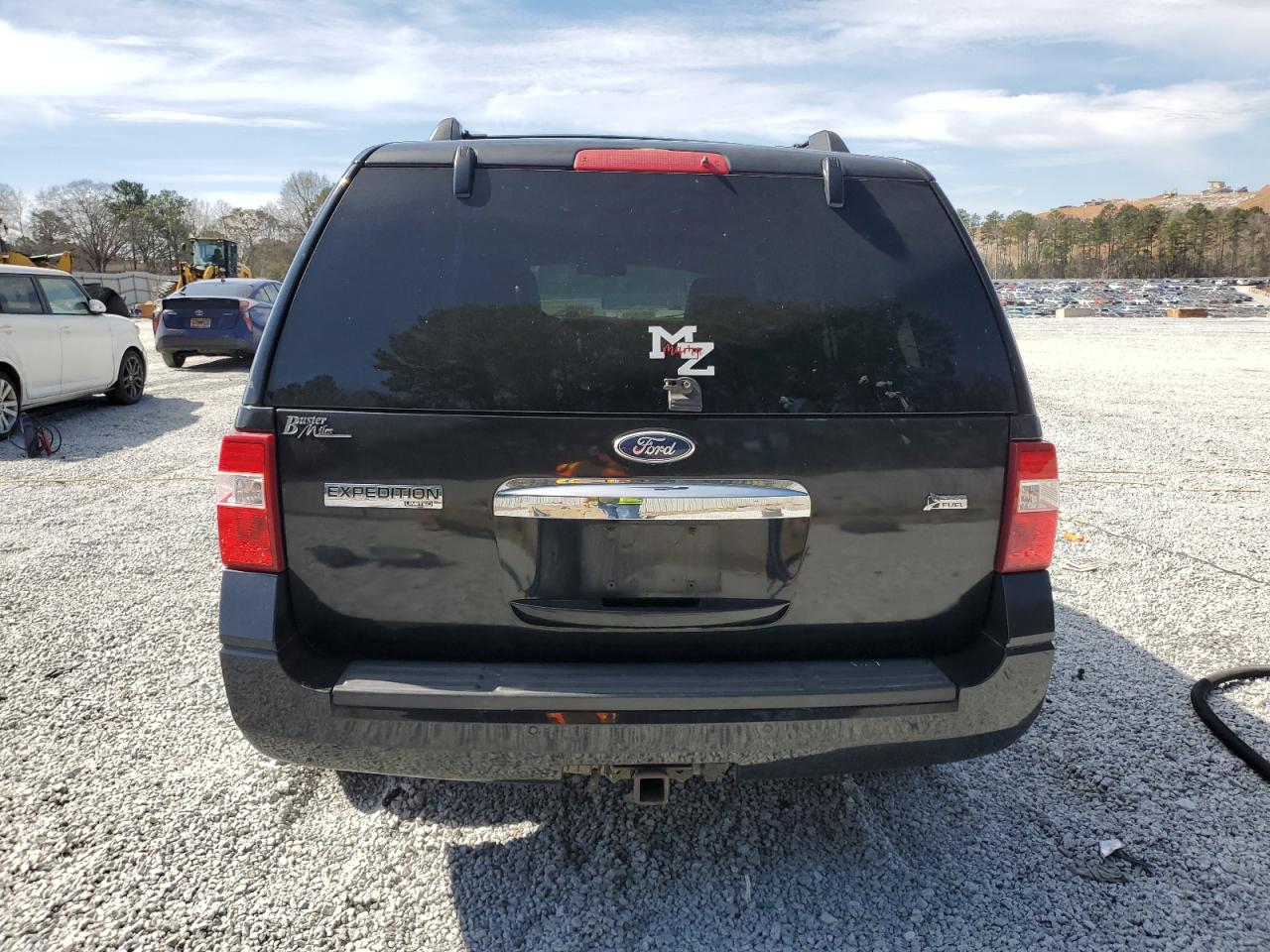 2011 Ford Expedition VIN 1FMJU1K56BEF00754 Copart auction photo, front end damage thumbnail 6