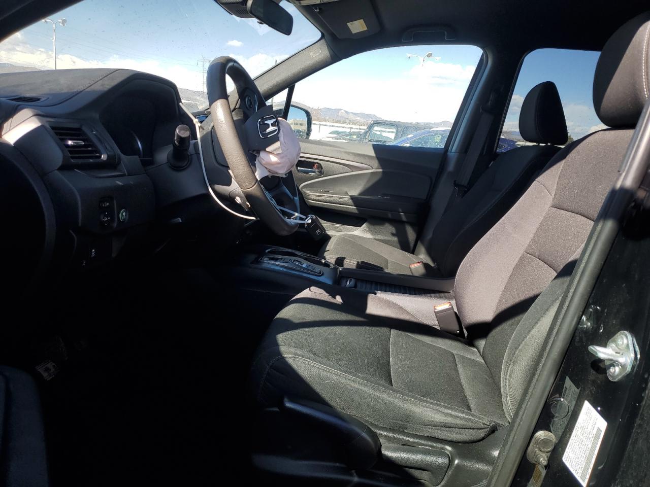 2021 Honda Passport VIN 5FNYF7H28MB012436 Copart auction photo, front end damage thumbnail 7