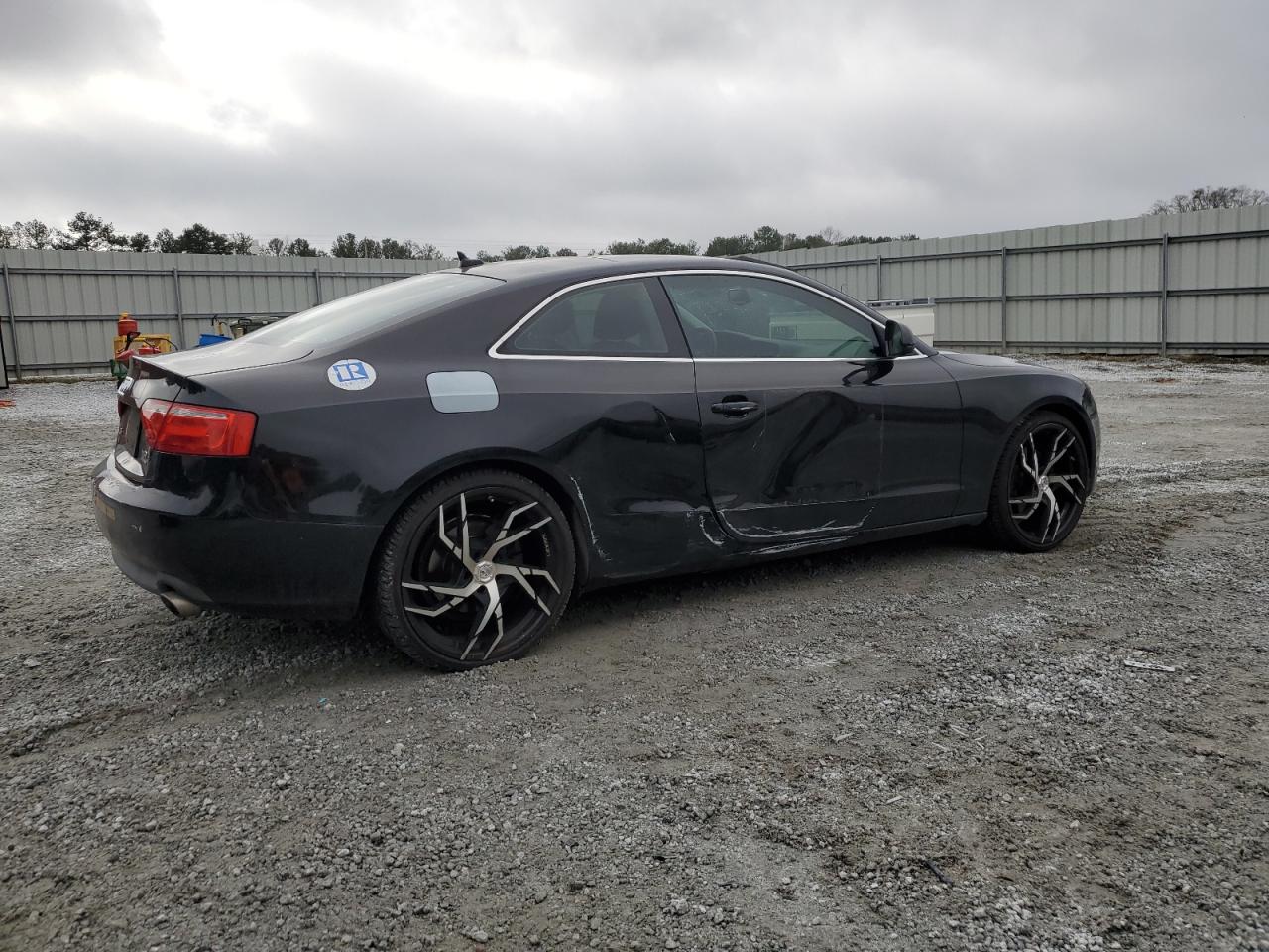 2009 Audi A5 VIN WAUDK78T49A024583 Copart auction photo, side / minor dent/scratches damage thumbnail 3
